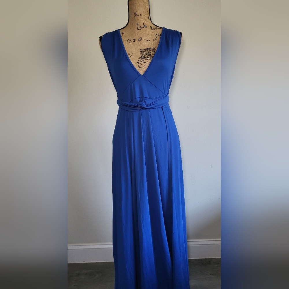 Sleeveless double split dress
